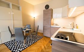 LUCKY APARTMENTS - Świdnicka Old Town